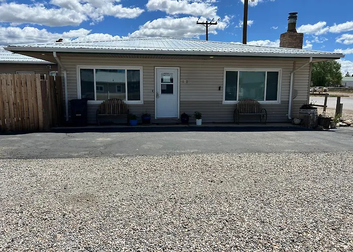 Saratoga Motels