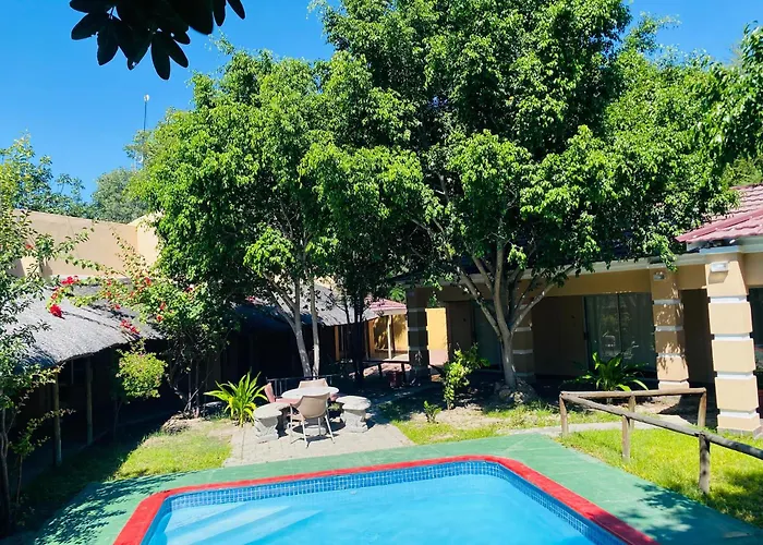 Kamanga Safari Lodge
