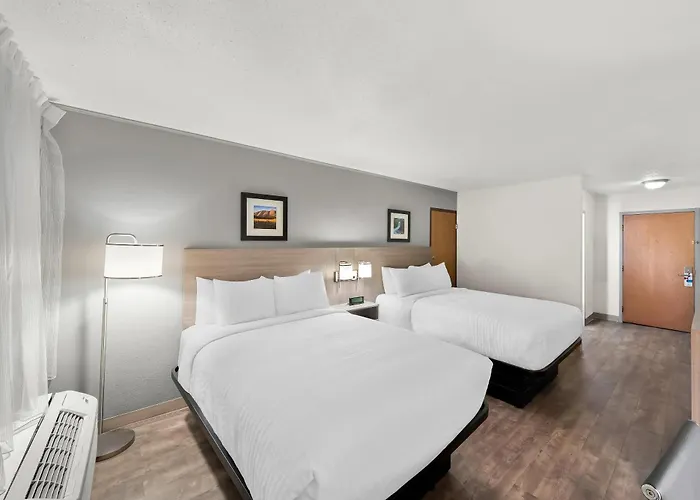Clarion Inn And Suites Convention Center Kearney