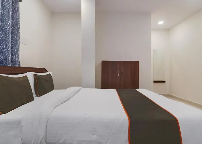 Collection O Hotel Virat Grand