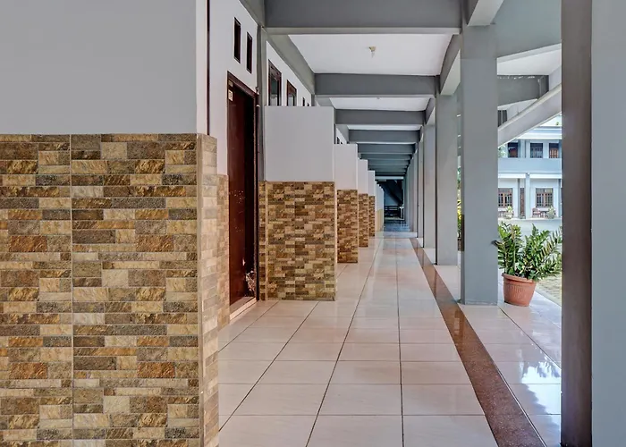 Collection O 92868 Nusantara Hotel