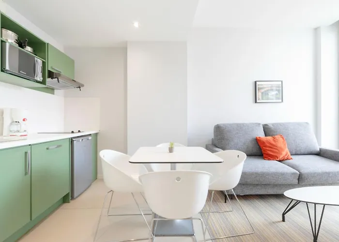 Privilege Appart Hotel Saint Exupery