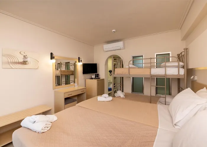 Roseland Hotel
