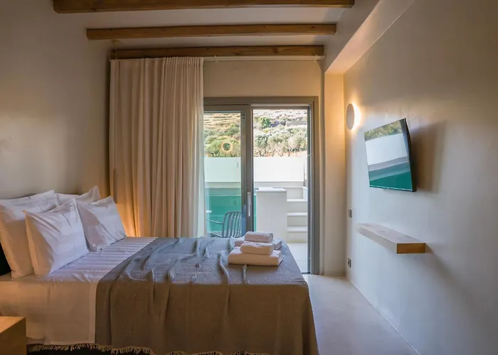 Lithos Luxury Suites