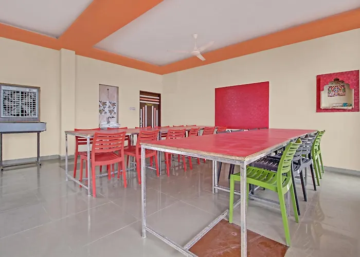 Hotel O Raj Inn