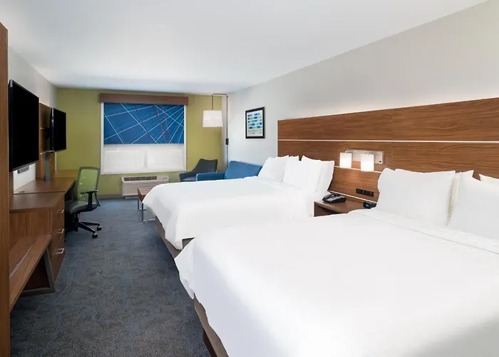 Holiday Inn Express & Suites - Dahlonega - University Area By Ihg