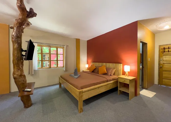 Nakabalo Guesthouse & Restaurant