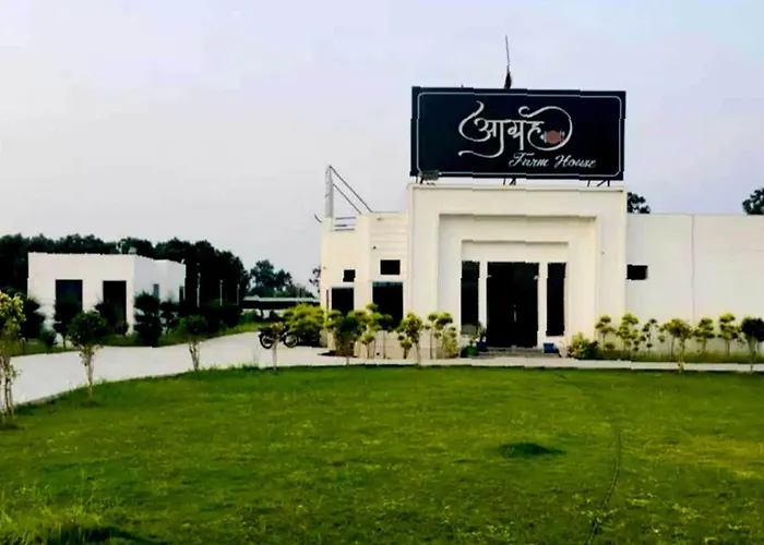 Spot On Agrah Hotel