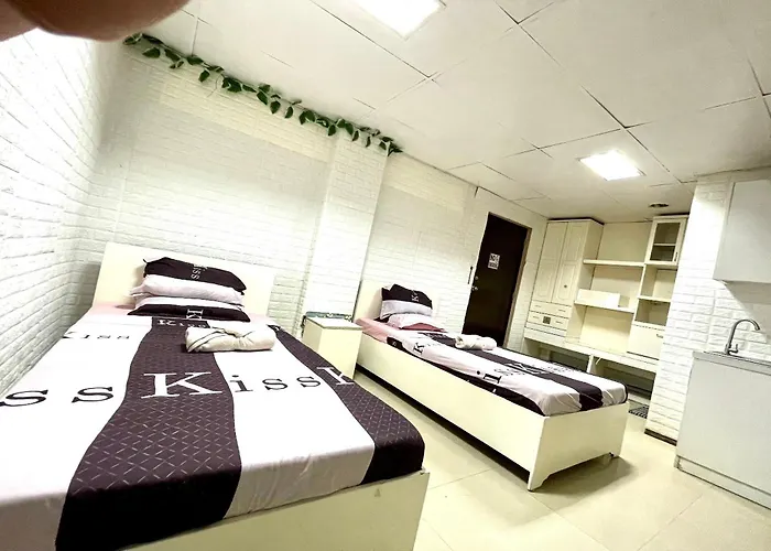 Oyo 910 Sabaidee Suites