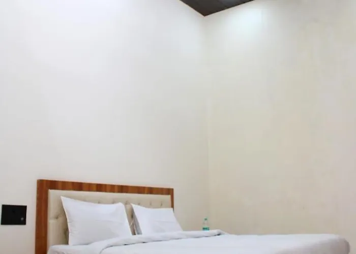 Hotel Town House