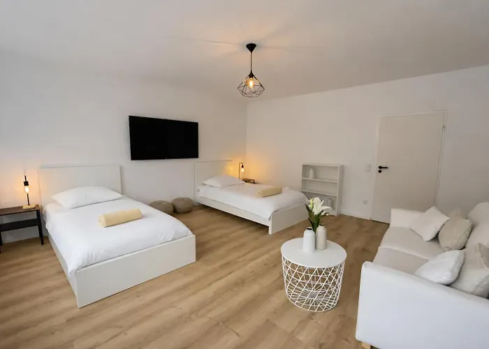 Stayfab Rooms & Apartments