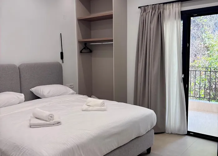 Lithitsa Lofts And Suites