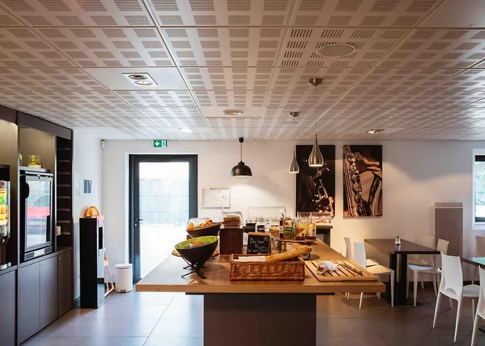 Teneo Apparthotel Bordeaux Merignac - Aeroport