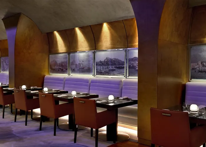 Al Husn Hotel Muscat - Managed By Hilton (Adults Only)
