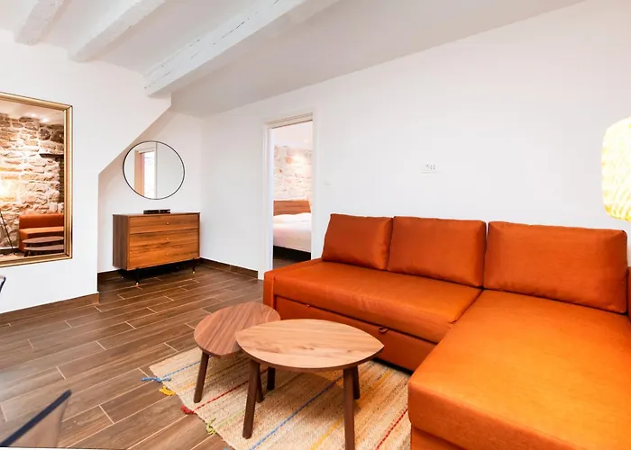 Villa Nea Seaview! Deluxe Apartments In Old Town!
