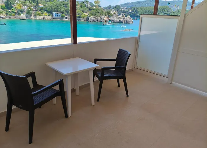Dolphin Sea View Rooms