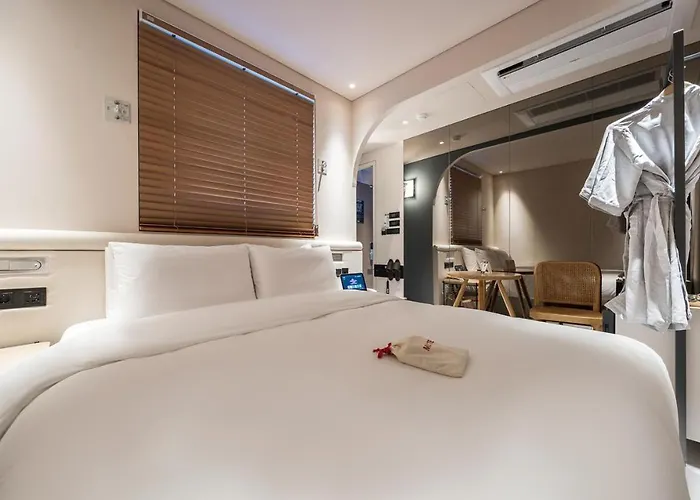 뮤트호텔 대연 Mute Hotel Daeyeon Busan