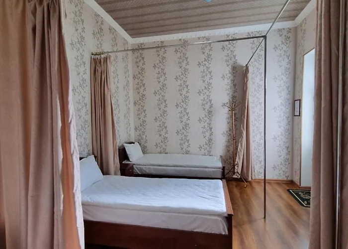 Zamin Hostel And Guest House
