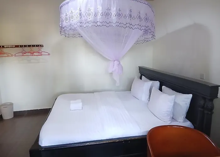 Kasirivu Entebbe Motel