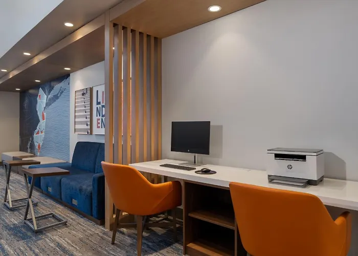 Holiday Inn Express & Suites Linden - Newark South By Ihg