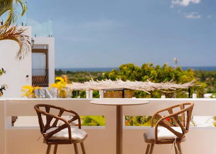 Kainos Tropical Boutique Hotel