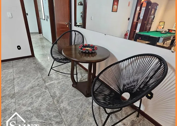 Saint Charles Hostel