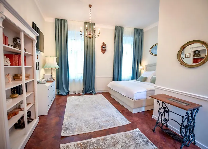 Casa Baritiu - Budget