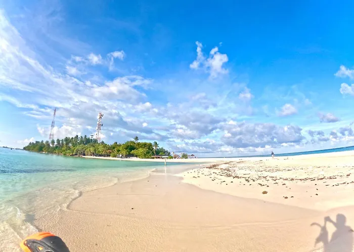 Handhu Runbaa Inn - Dhangethi