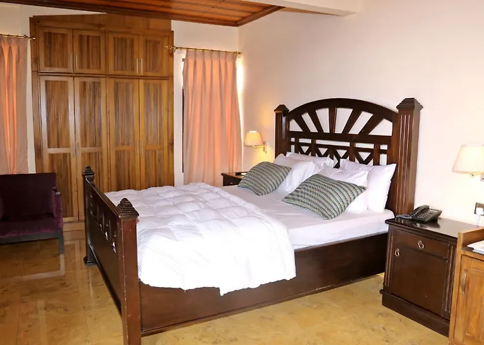 The Village Courtyard Hotel