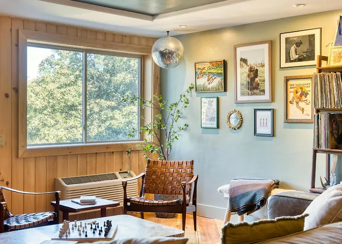Hideaway Inn Mt Sunapee
