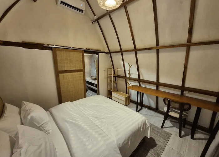 Snuggy Hostel Kuta