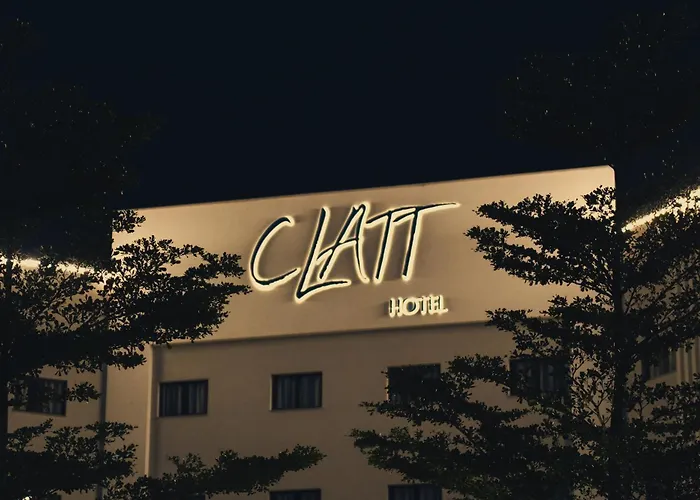 Clatt Hotel