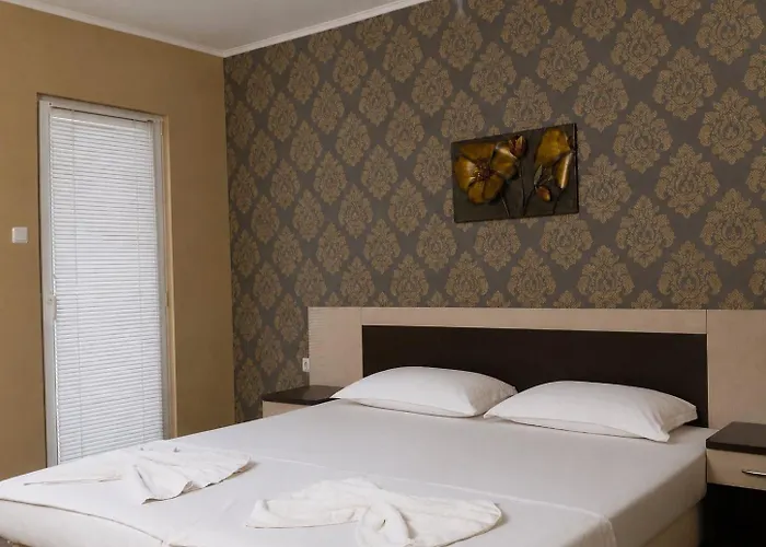 Hipodruma Resort & Pool