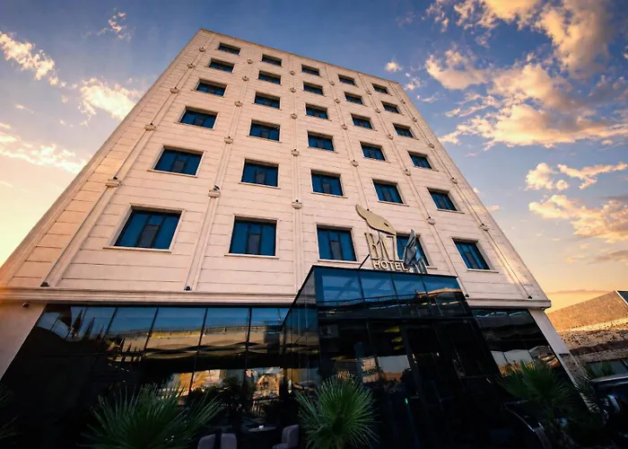 Baz Hotel Airport Road