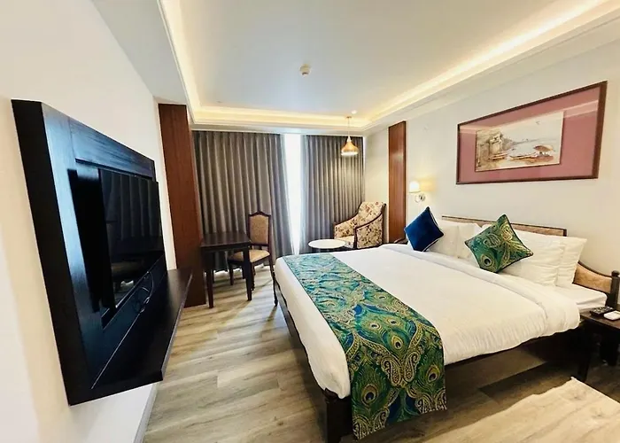 Comfort Hotel Kishore Azamgarh