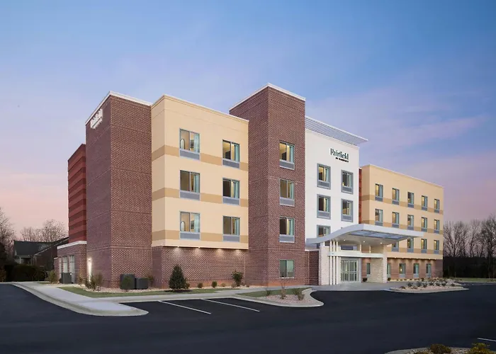 Fairfield By Marriott Inn & Suites Athens Madison