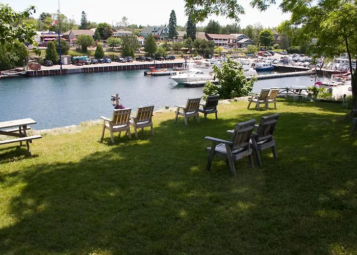 Harbourside Motel