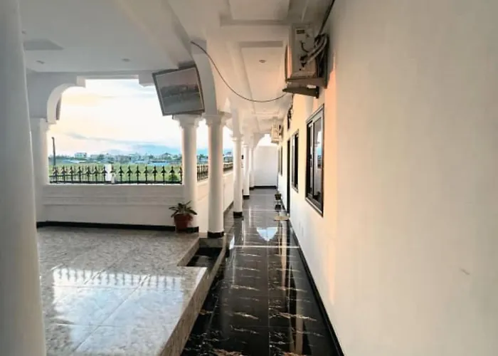 Hotel 550