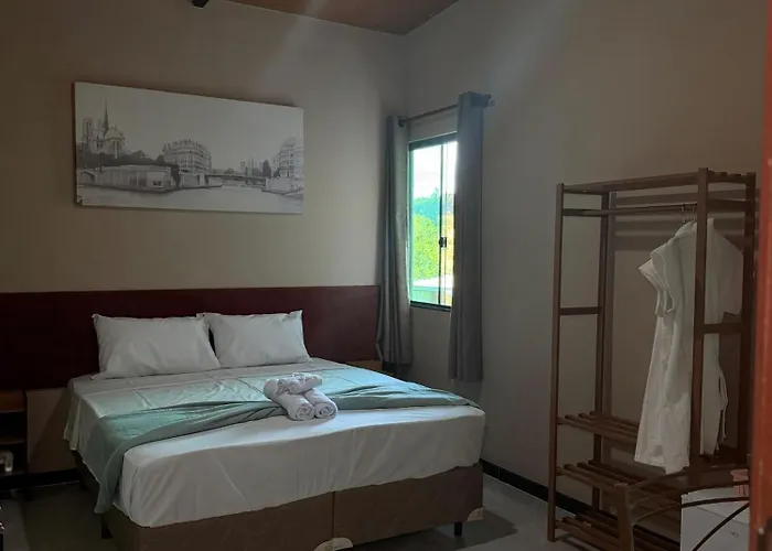 Pousada Baratti E Lanna