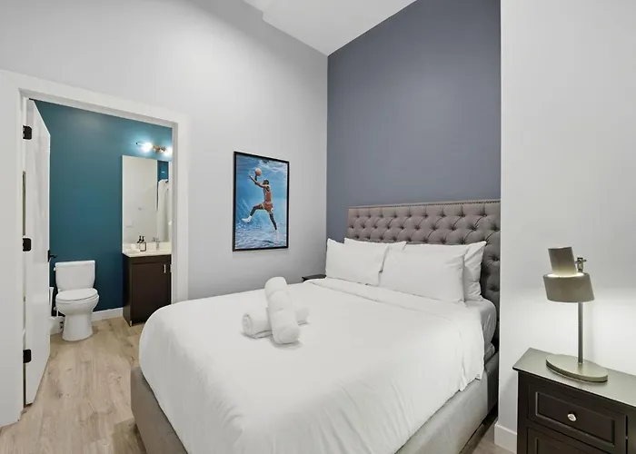 The Plymouth Chicago 4-Br Apartment In Printers Row - Free Parking, Gym & Rooftop