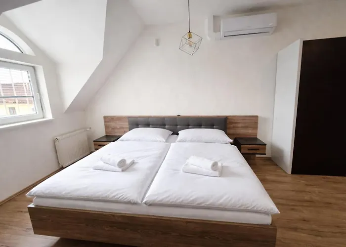 Apartmany Bojnicky Vinny Dom