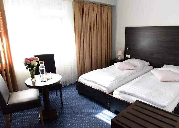 Oro Hotel