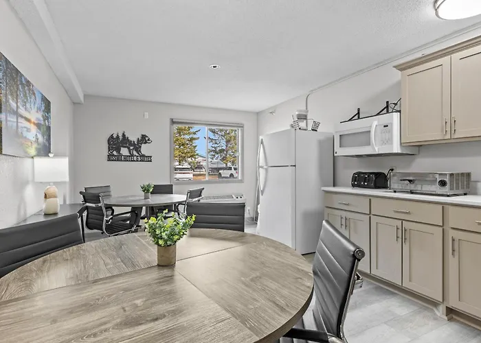 2 Bedroom 5 Minutes From Grand View