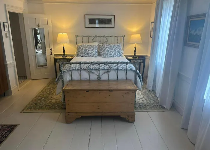 Hotels in St. Andrews By The Sea