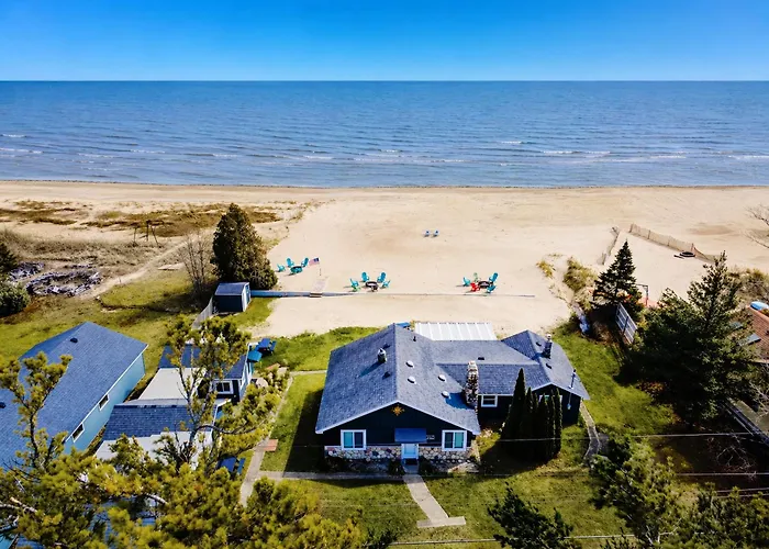 Lake Huron Family Resort W Beach Access And Views