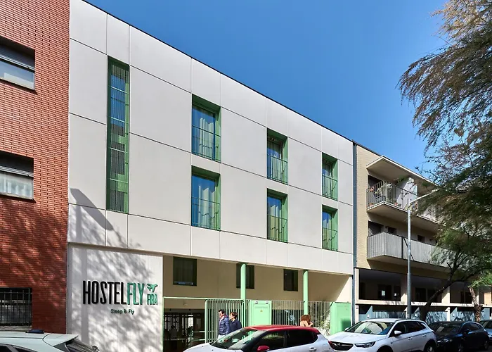 Hostelfly Fira Barcelona