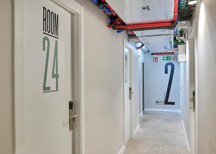 Hostelfly Fira Barcelona