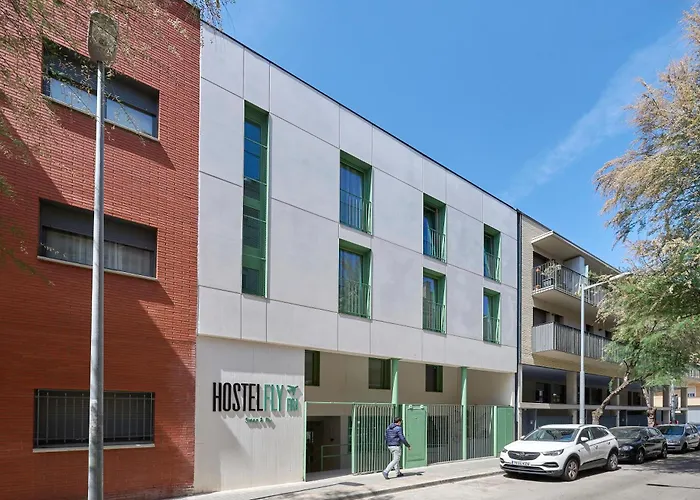 Hostelfly Fira Barcelona