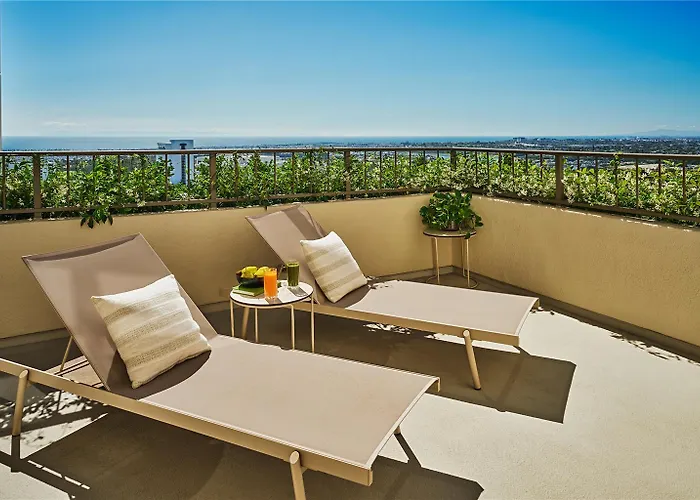 Pendry Newport Beach