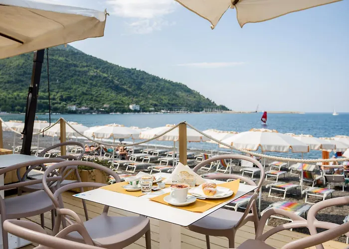 Hotel Tirreno